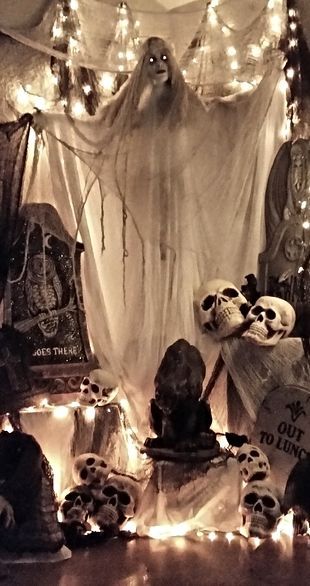 Scary Halloween Decorations - scary halloween animatronics