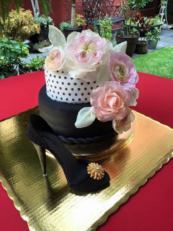 60th Birthday Cake Ideas for Woman - Elegant 60th Birthday Cake for Woman