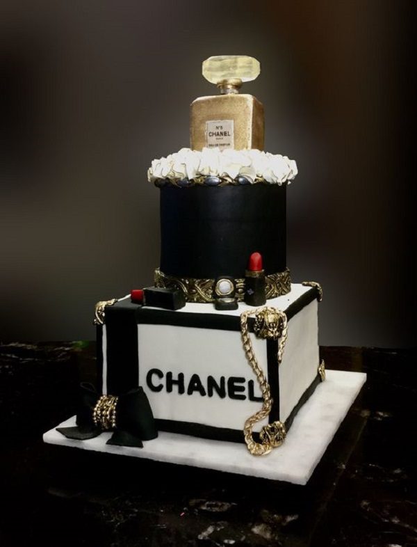 60th Birthday Cake Ideas for Woman - Gold 60Th Birthday Cake Idea