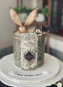 harry potter cake ideas simple - Golden Snitch & Map Harry Potter Cake