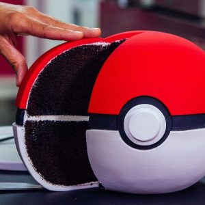 pokemon cake ideas - Pokémon Go Poké Ball Cake Ideas