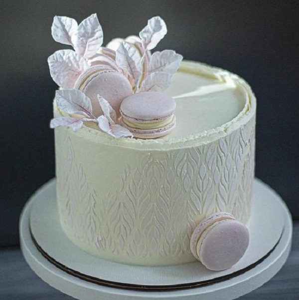 Delicious Engagment Cake - yummy biscuits engagment cake ideas