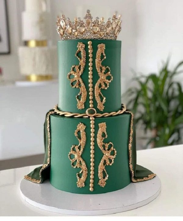Full green prince engagment cake designs - expensive cake designs
