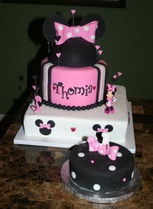 Minnie Mouse Smash Cake - Minnie Mouse cake matching smash