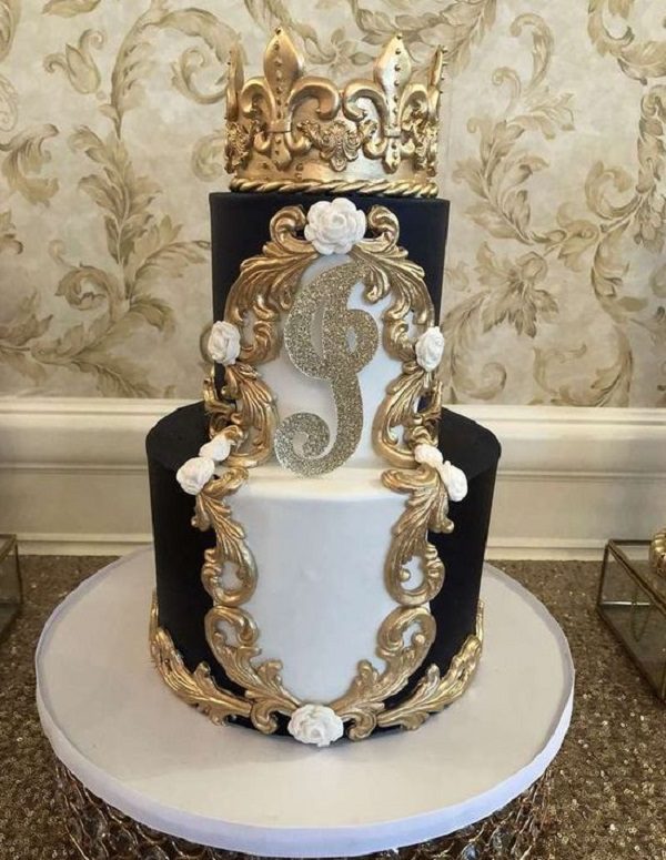 Royal chocolatey engagment cake - very interesting engagment cake idea
