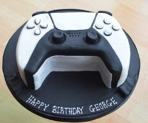gamer birthday cake - Easy video Games Cake Idea