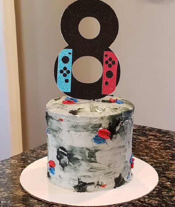 gamer birthday cake - Xbox gaming cake
