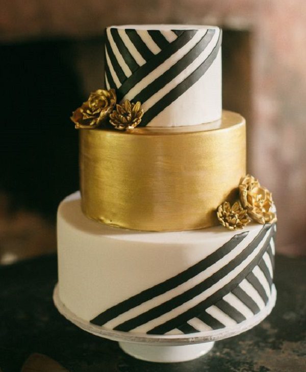 unique engagement cakes - Floral Design engagment jpg
