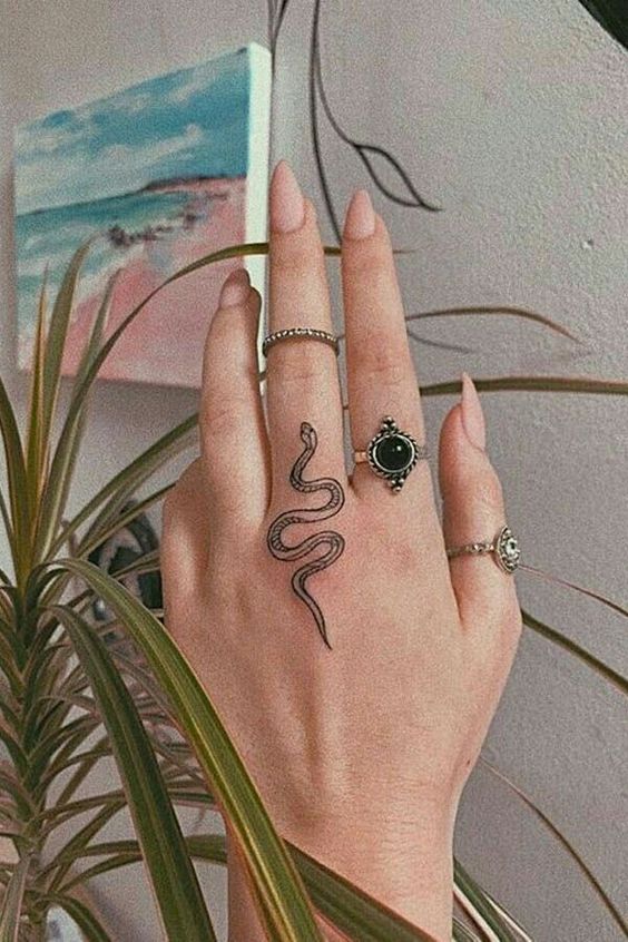 Finger Tattoo - Small Tattoo İdeas