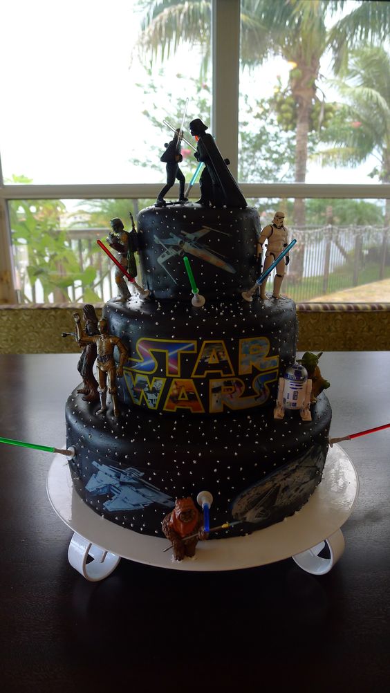 easy star wars cake - Legos Star Wars cake