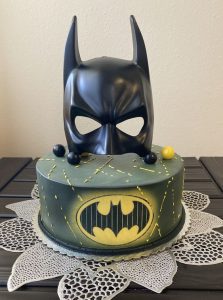 simple batman cake design - beautiful batman mask cake