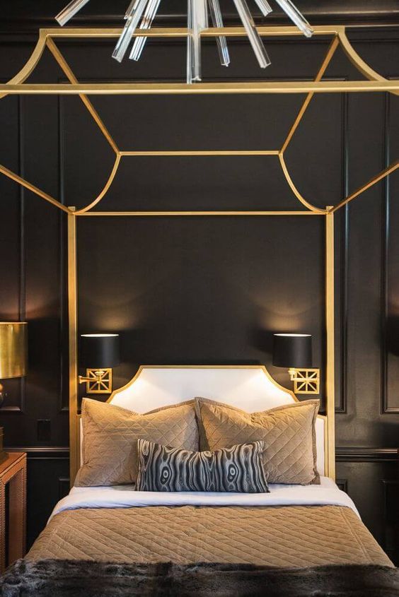 luxurious black and gold bedroom - Black and Gold Room Decor Designs