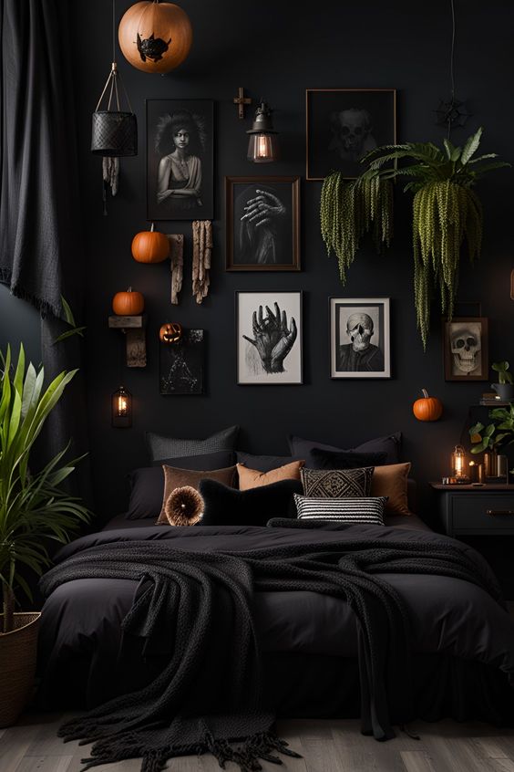 luxury black bed - Black Luxury Bedrooms Ideas