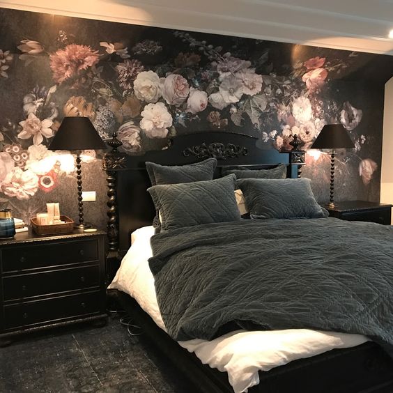 luxury black bed - Luxury Black and White Bed Set