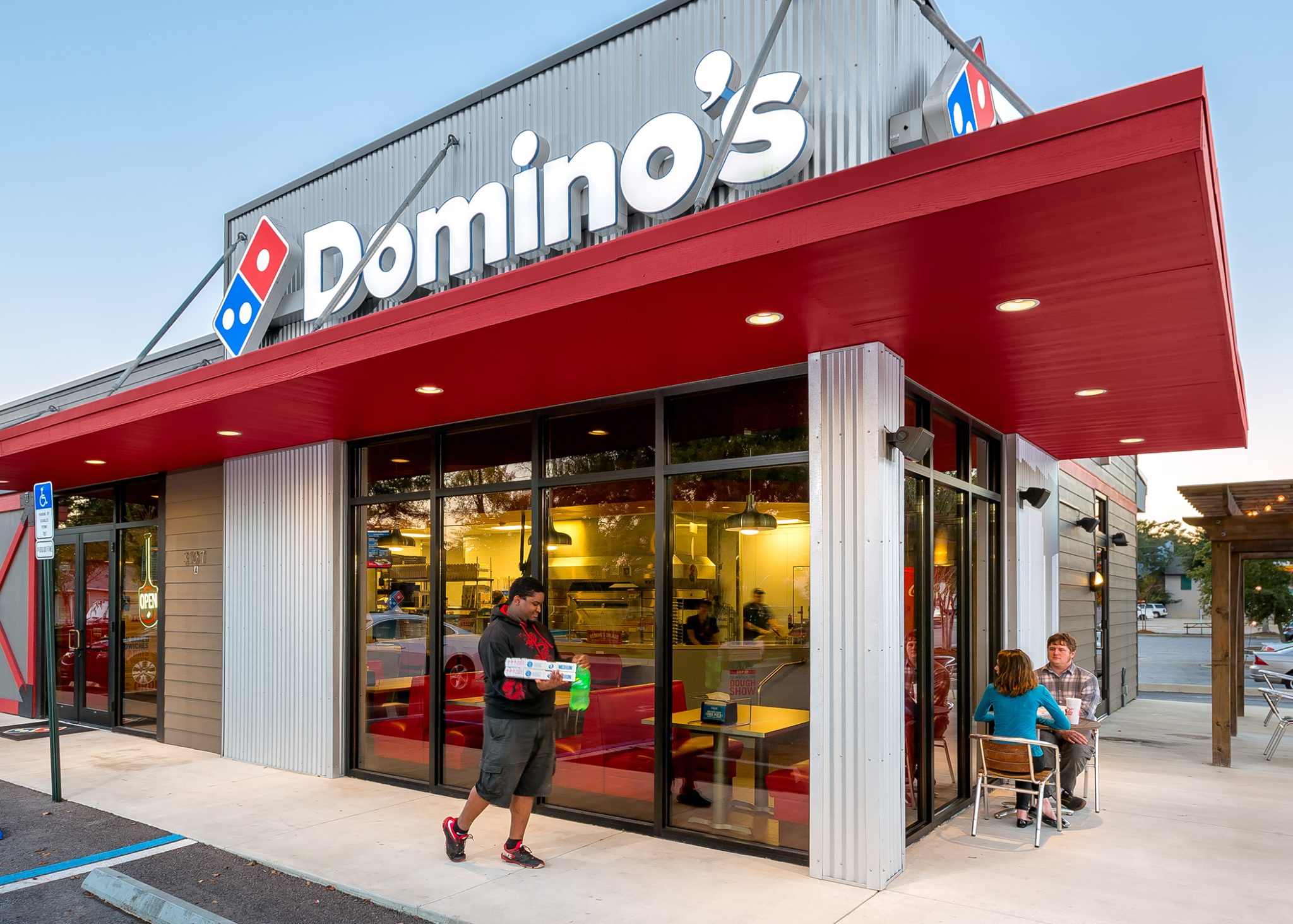 Domino's - Top 10 fast food restaurants in the world