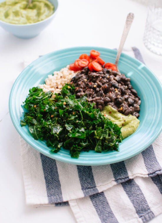 Kale, Black Bean Avocado Burrito Bowl - black bean kale salad