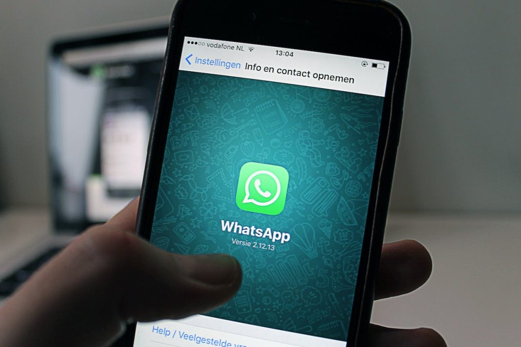 WhatsApp Introduces Convenient Email Log-in